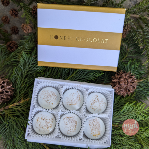 Christmas Cake Bonbon Truffles Handmade by Honest Chocolat - 6 Pieces